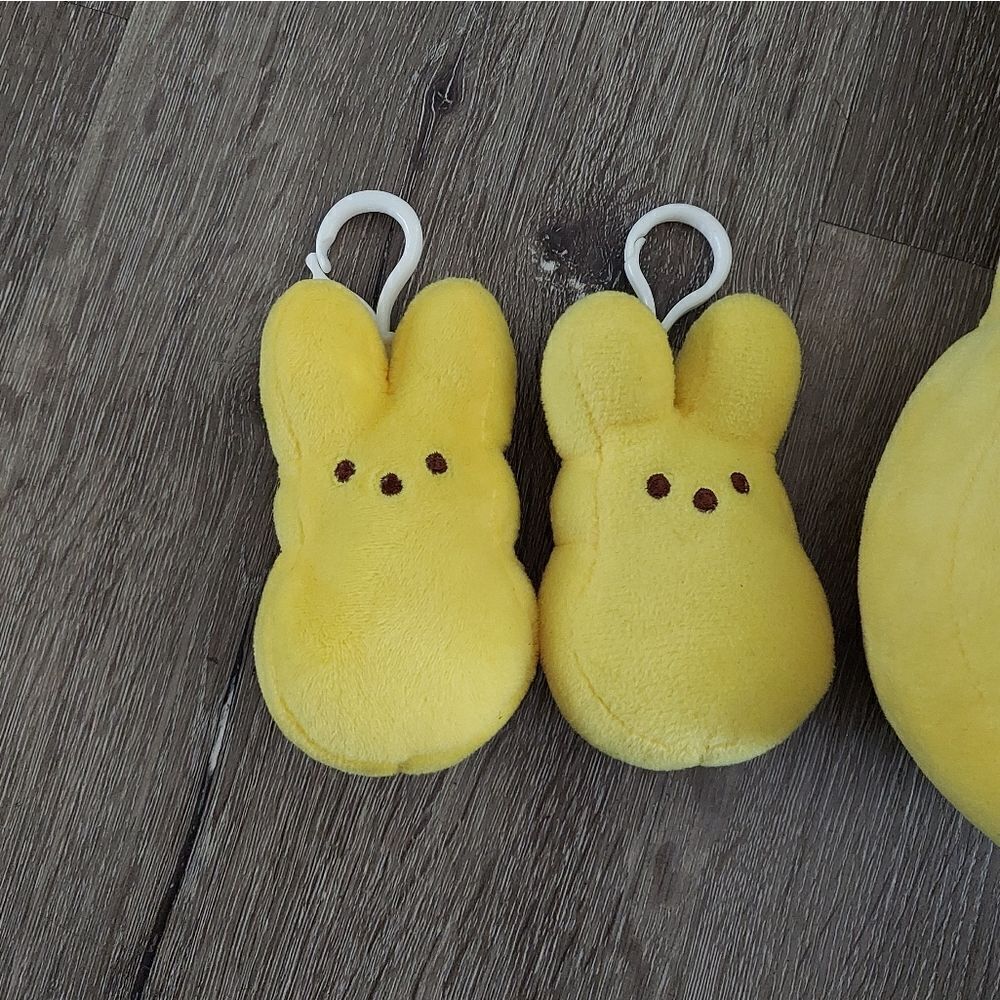 Peeps Plush Lot - Picture 2 of 5